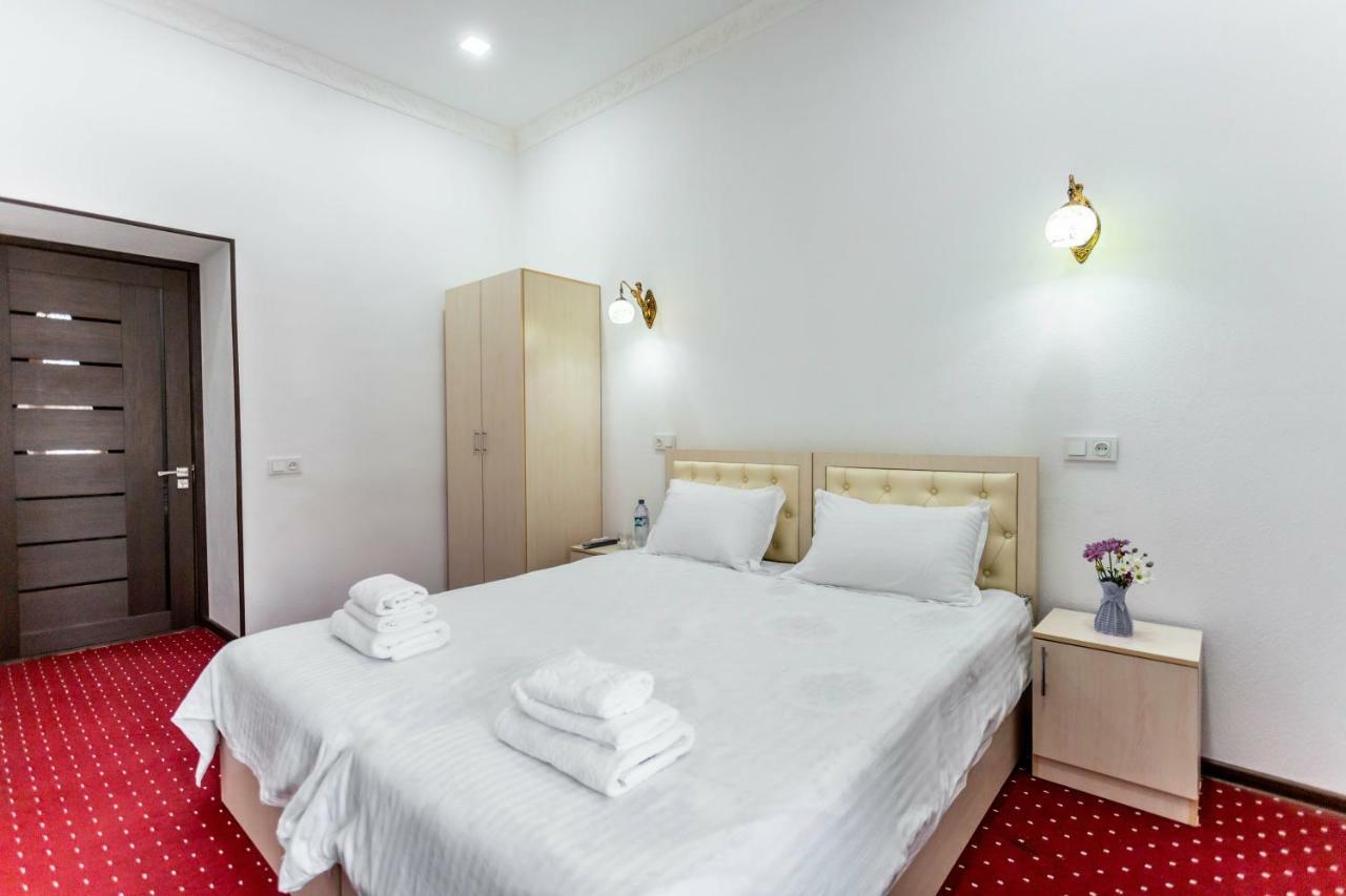 Hotel Suzani Самарканд Екстер'єр фото